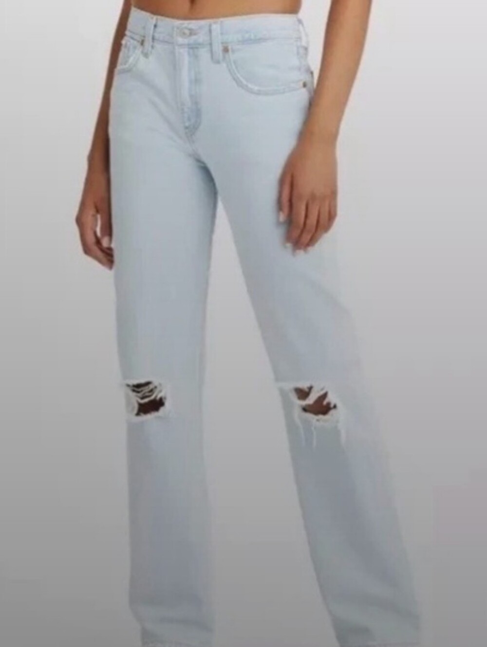 Levi's Jeans Low Pro Straight Women’s Size 27 Ripped Knees Light Wash Blue